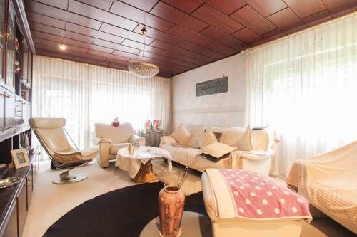 Wohnzimmer EG - 1 Zimmer Mehrfamilienhaus, Wohnhaus in Wörrstadt