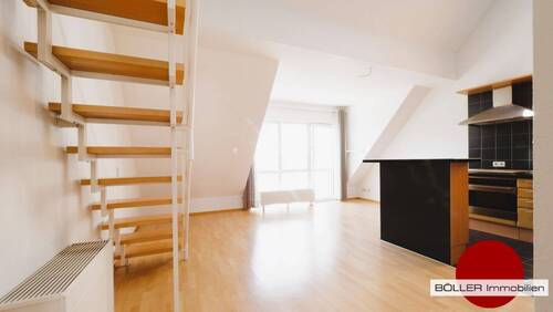 Wohnen / Kochen / Essen - Mitten in der schönen Rosenau! Ganz oben über 2 Etagen mit Sonnenbalkon!