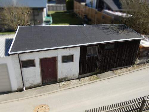 Nebengelass / Lagerfläche gegenüber Wohnhaus - 