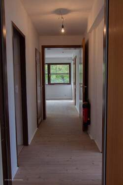 Diele - 3 Zimmer Etagenwohnung in Unterhaching