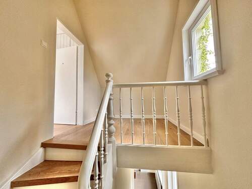 oberes Treppenpodest - Etagenwohnung mit 101,00 m&sup2; in Schwarzenbek zum Kaufen