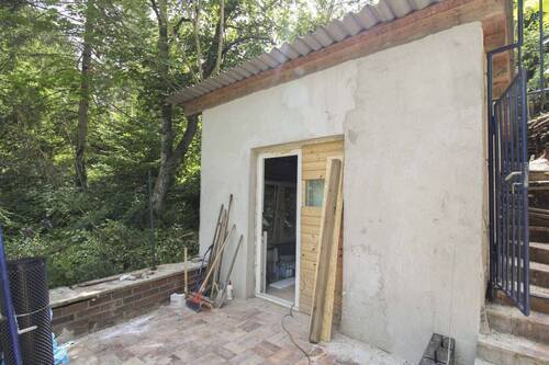 Haus am Pool - Exklusives Gartengrundstück mit Pool & Terrasse in begehrter Lage von Stuttgart