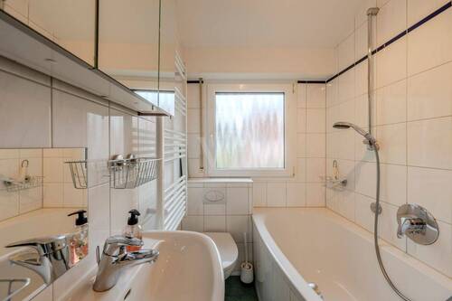 Badezimmer Dachgeschoss - 