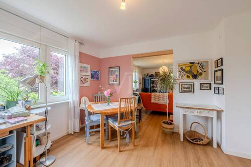 Esszimmer Erdgeschoss - 1 Zimmer Mehrfamilienhaus, Wohnhaus in Stuttgart / Stammheim