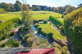 Blick auf Felder und Wiesen - Einfamilienhaus mit 243,00 m² in Roetgen zum Kaufen