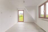 Kinderzimmer / Büro - 