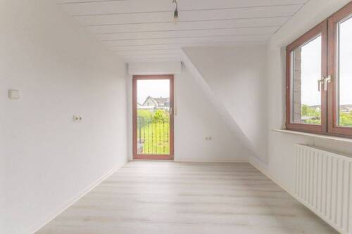Kinderzimmer / Büro - 