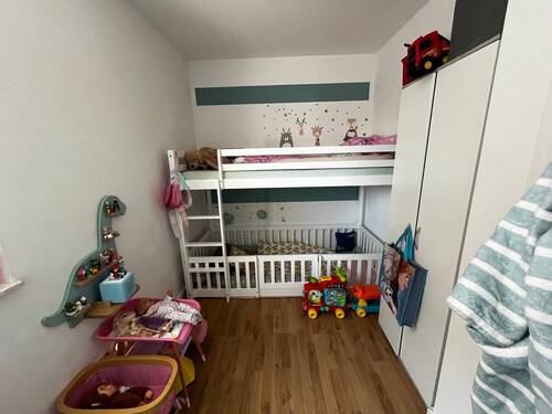 Kinderzimmer oder Büro - 