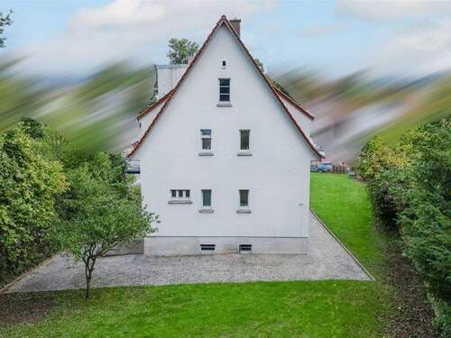 Rückseite Ansicht Nordwest - Mehrfamilienhaus, Wohnhaus in Bad Saulgau zum Kaufen