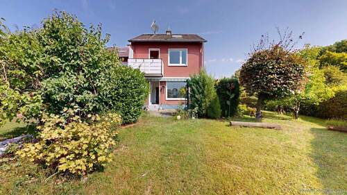 Gartenansicht mit Terrasse - Provisionsfrei für Käufer: Reihenendhaus mit Garten und Garage für Familien u. Paare in Hamm Rhynern