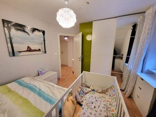 DG: Kinderzimmer 2 - 