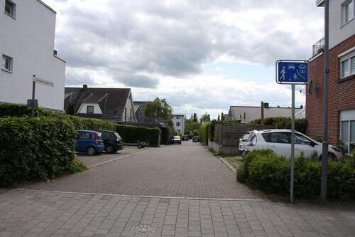 Spielstraße - Doppelhaushälfte mit 111,00 m&sup2; in Lübeck zur Miete