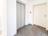 Aufzug Hochparterre - 