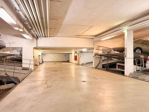 Tiefgarage - 