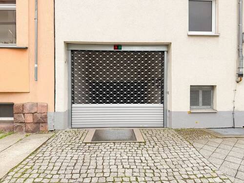 Garage - 