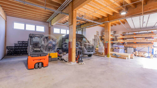 Lagerhalle - 