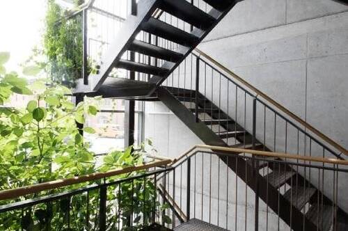 Eindruck begrüntes Treppenhaus.JPG - 3 Zimmer Etagenwohnung in Bisingen