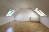 Dachzimmer freie Maisonette-ETW - 