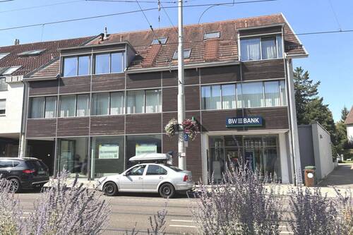 Ansicht - 8 Zimmer Mehrfamilienhaus, Wohnhaus zum Kaufen in Stuttgart