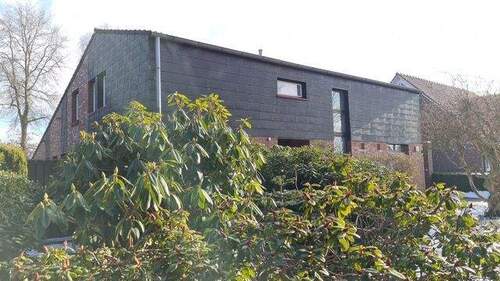 Vorderansicht - 6 Zimmer Einfamilienhaus zum Kaufen in Varel