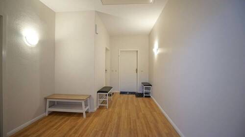 Hausflur vor der Wohnung - 