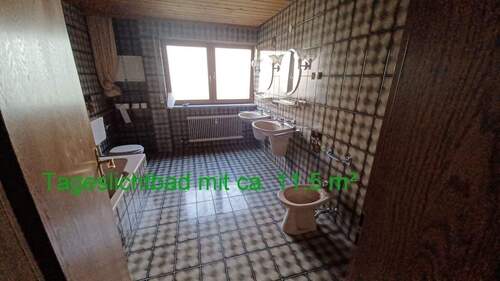 Tageslichtbad mit ca. 11,5 qm 02.jpg - 