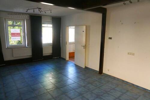 EG: Wohn-/Esszimmer - 