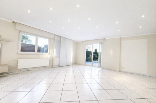 Wohnzimmer teil1 - 5 Zimmer Bungalow in Pulheim