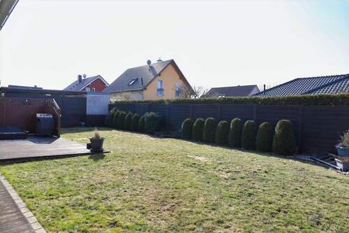 Pfelgeleichtes Grundstück - 