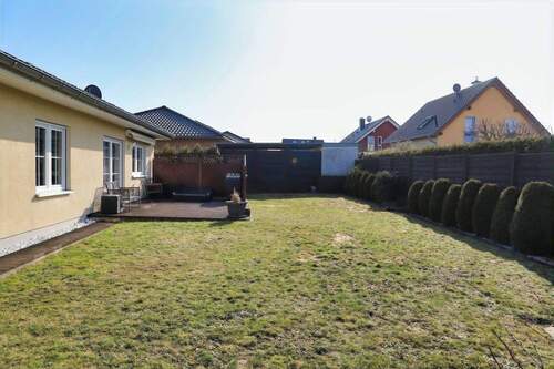 Seitenansicht Grundstück - 