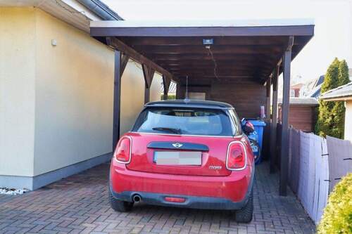 Carport mit kleinem Schuppen - 4 Zimmer Einfamilienhaus zum Kaufen in Panketal