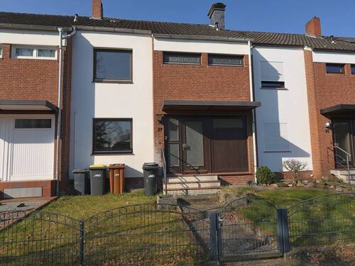 Außen - Immobilie für Handwerker! Reihenmittelhaus mit Garage in Stuhr Moordeich