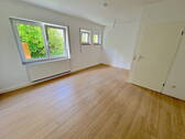 Zimmer 2 - 3 Zimmer Etagenwohnung zum Kaufen in Bad Ditzenbach