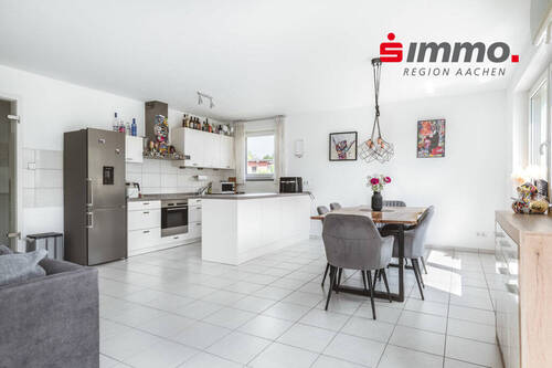 Titel - Im Herzen von Würselen! Neuwertige Zweizimmerwohnung zwischen Lindenplatz und Elchenrath