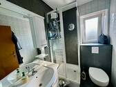 Badezimmer Wohnung 2 - 