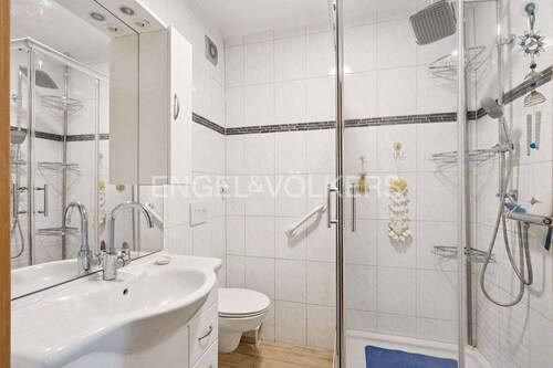 Duschbad im Erdgeschoss - 