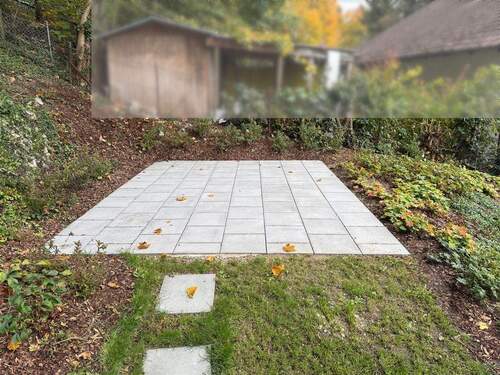 Bergterrasse - seitlich vom Wohnhaus - 