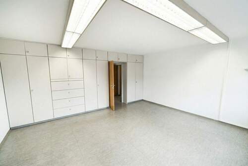 Großer Zusatzraum im 1.Stock - 