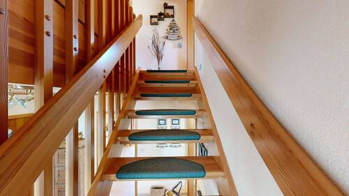 Treppe nach oben.jpg - 