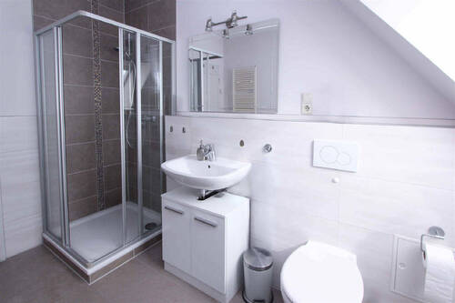 Beispiel Bad m. Dusche - 