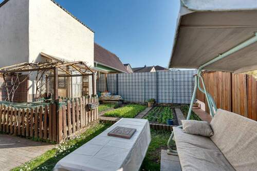 Gemütlich und privat - Mehrfamilienhaus, Wohnhaus mit 114,00 m² in Fußgönheim zum Kaufen