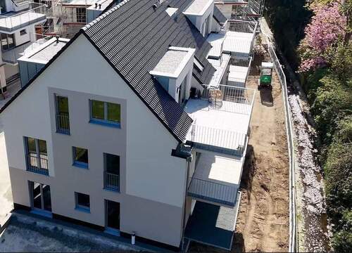  Großer Balkon - 4 Zimmer Etagenwohnung in Wiesbaden