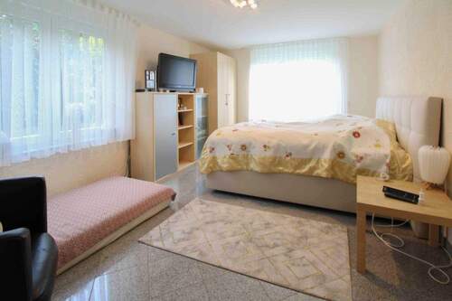 Schlafzimmer Hochparterre - 