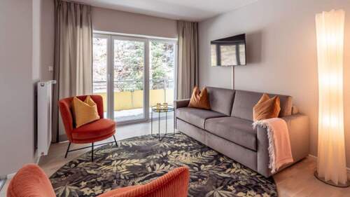 Bild 2 - 2 Zimmer Etagenwohnung zum Kaufen in Titisee-Neustadt