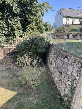 Begrenzung Nachbargrundstück - 