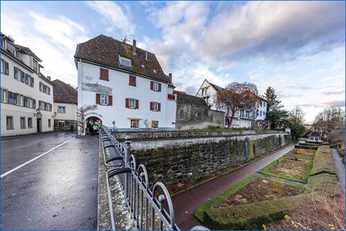 Aussen m. Balkon - 