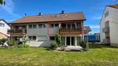 Südseite mit Balkon - ** Gepflegte 2 Zimmer-Wohnung mit Süd-Balkon in ruhiger Lage **