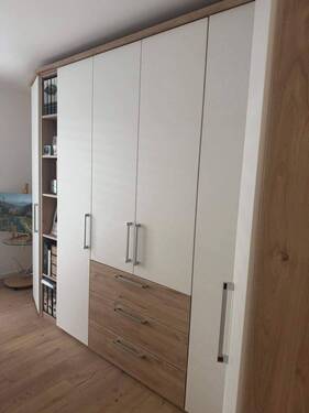 Einbauschrank im Schlafzimmer - 