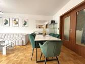 EG Wohnen - 1 Zimmer Mehrfamilienhaus, Wohnhaus zum Kaufen in Kornwestheim