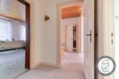 Flur beim Badezimmer im OG - 